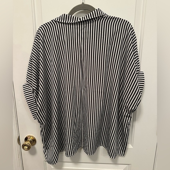 Black and White Striped Button-Up Shirt - Picture 2 of 2